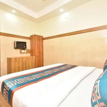 Hotel Kannur Capital Caltex Екстер'єр фото